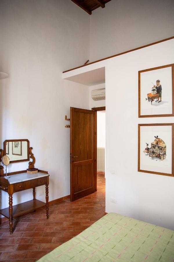 Lovely One Bedroom Apartment Nearby Ponte Vecchio Florence Buitenkant foto